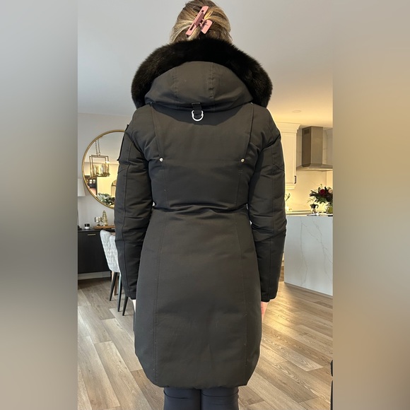 Women’s Mooseknuckle Parka - Picture 4 of 10